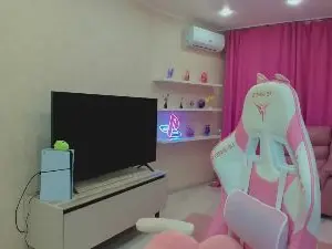 YourSweetFoots  live sex cam