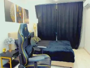 YourSweetFoots  live sex cam