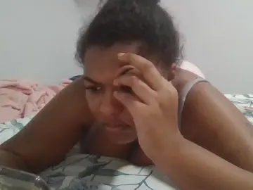 Zoritapeligrosa  live sex cam