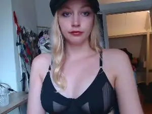 Lucyelena  live sex cam