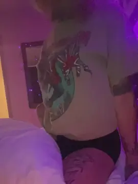 Mollymoonsex  live sex cam