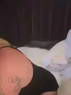 Mollymoonsex  live sex cam