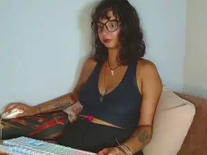 Myamillor  live sex cam