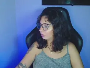 Myamillor  live sex cam