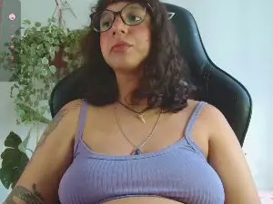Myamillor  live sex cam