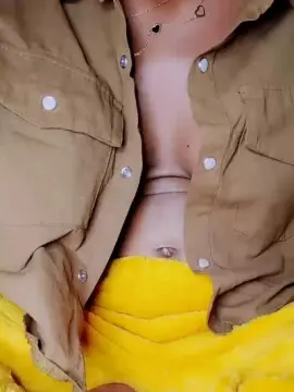 Treci1  live sex cam
