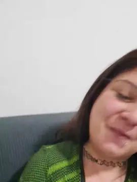 Klaudine  live sex cam