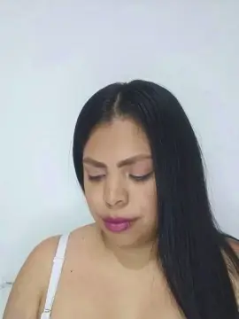 Lunasedyhott  live sex cam