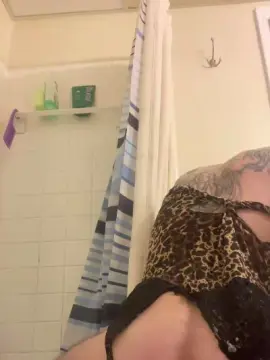 Ohiolovers  live sex cam