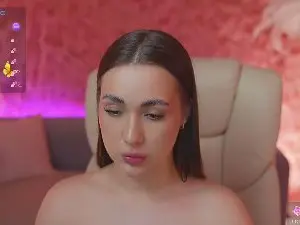 OliviaMore  live sex cam