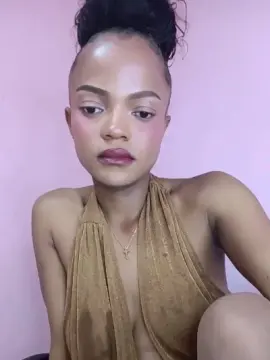 Vallilla  live sex cam