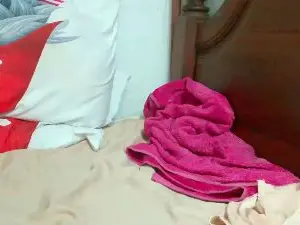Claudia306  live sex cam