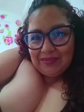 Ladytropical1  live sex cam