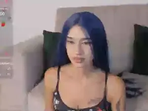 London_Rivers24  live sex cam