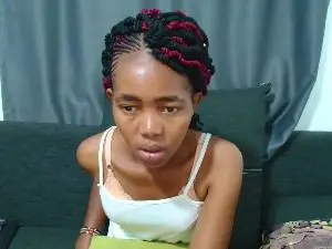 MidnightNala  live sex cam