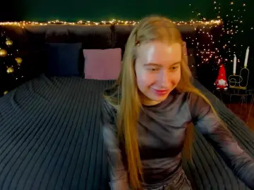 Alina__Blonde  live sex cam