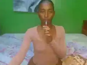 Silent_fever  live sex cam