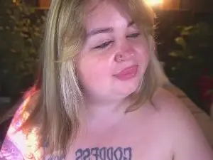 ZaraReignn  live sex cam
