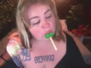 ZaraReignn  live sex cam