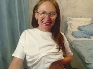 Elizaveta1  live sex cam