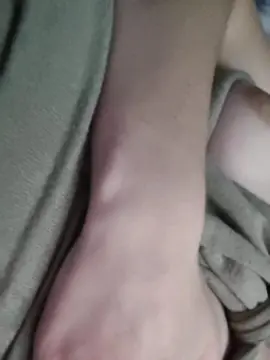 Porcone252  live sex cam