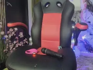 Venusbaddie  live sex cam