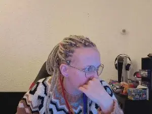 Lisa_yummi  live sex cam