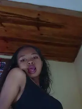 Melanie003  live sex cam