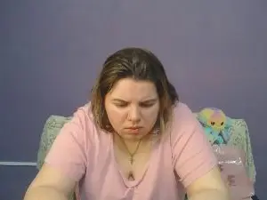 Shy_bb  live sex cam
