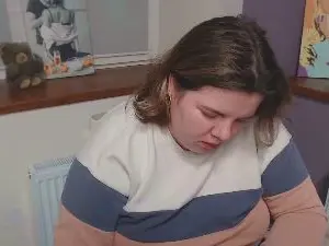 Shy_bb  live sex cam