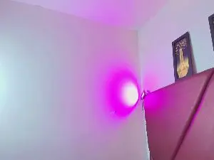 Cloe_cuttee  live sex cam