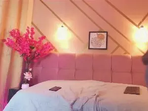 Dakashyten  live sex cam