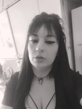 Mistery8892  live sex cam