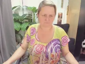 ScarlettSoft  live sex cam