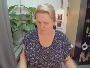 ScarlettSoft  live sex cam