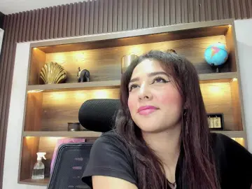 Yara_shine  live sex cam