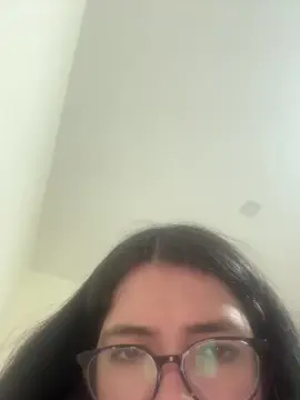Yi95  live sex cam