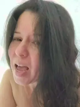 Zoe2025  live sex cam