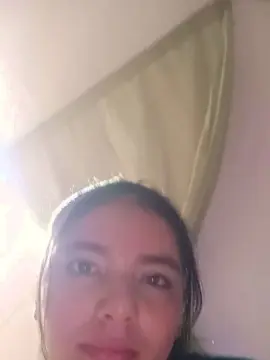 Diennycaro  live sex cam