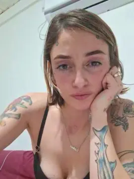 Manosfrias420  live sex cam