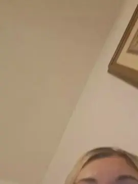 Melodysapphire  live sex cam