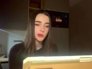 Pretyvika  live sex cam