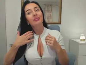 Sensual_Stella  live sex cam