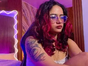 Kristen_tay  live sex cam