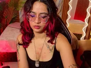 Kristen_tay  live sex cam