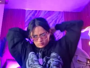 Kristen_tay  live sex cam