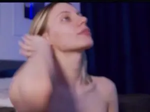 Cherry_25  live sex cam