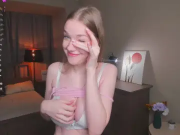 NenitaGoularte  live sex cam