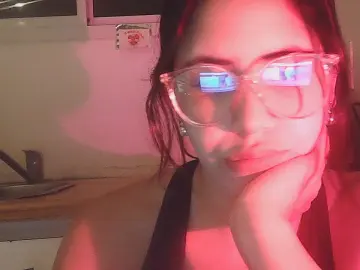 Auroraaa20  live sex cam