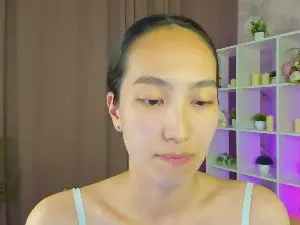 FlirtyAura  live sex cam